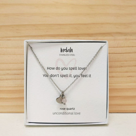 Ketting 'How do you spell love? You don't spell it, you feel it'