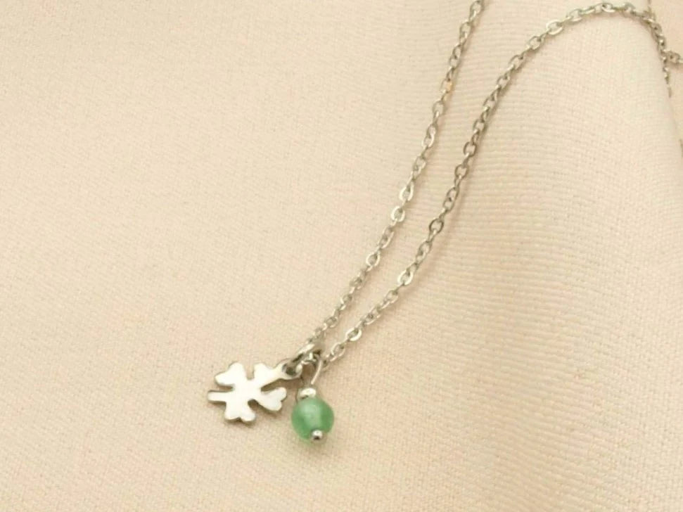 Ketting 'Wishing you the best of luck'
