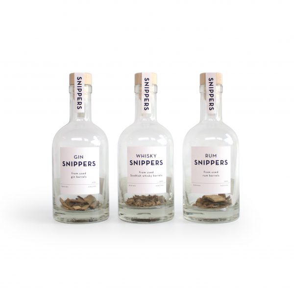 Snippers Gin, rum of whiskey
